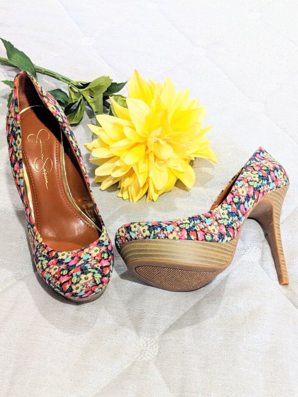 *JESSICA SIMPSON Floral High Heel Pumps Sz 8